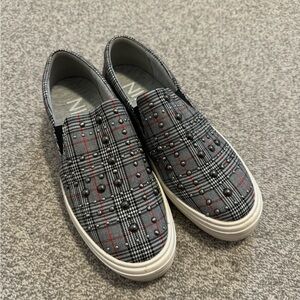 Nine West Slip-On, plaid black, white and red/studs - NWOT